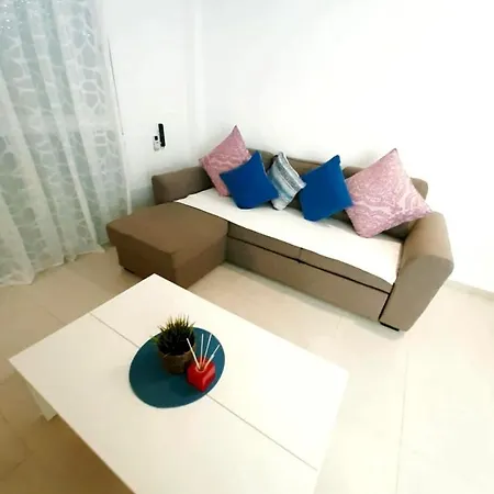 Atico Con Jacuzzi Apartment